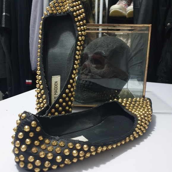 Steve Madden AUS9 leather studded pointed flats - Picture 3 of 11